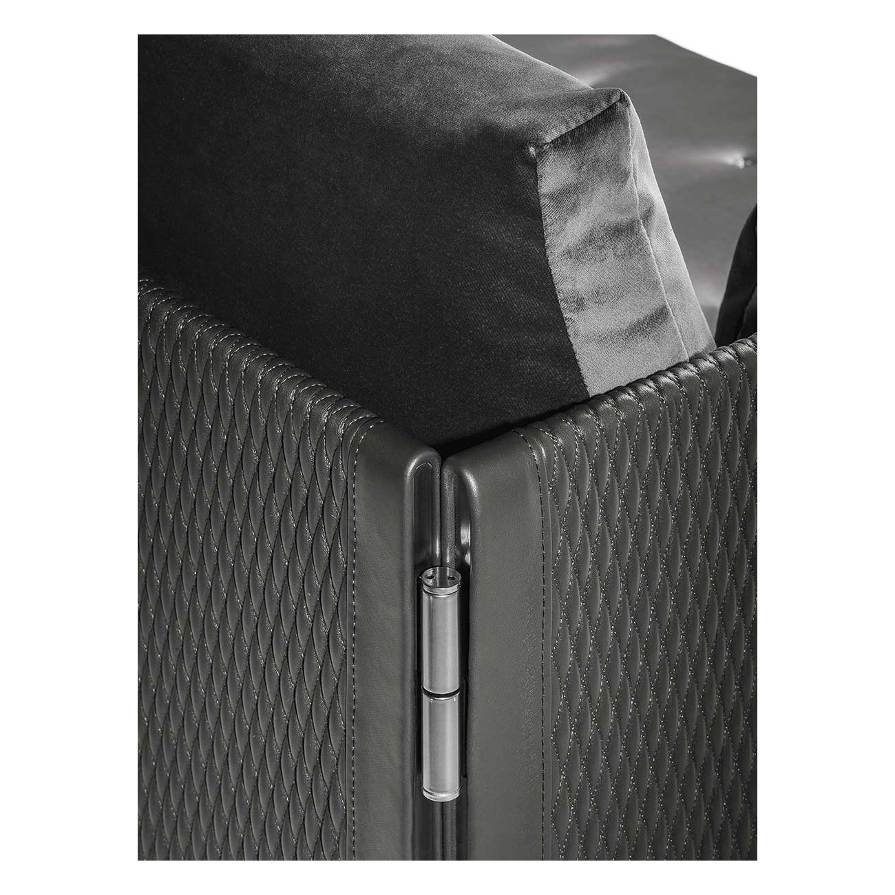 POLTRONA FRAU CLAYTON DIVANI