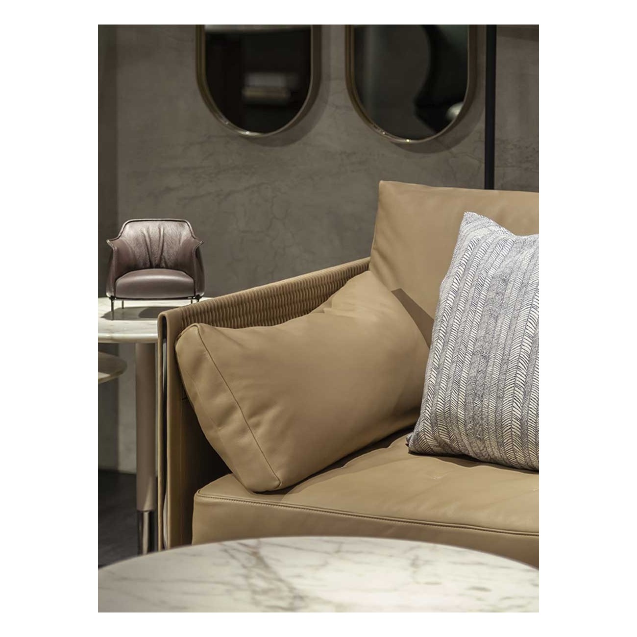 POLTRONA FRAU CLAYTON DIVANI