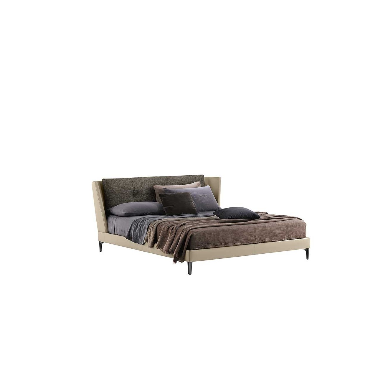 POLTRONA FRAU BRETAGNE BED