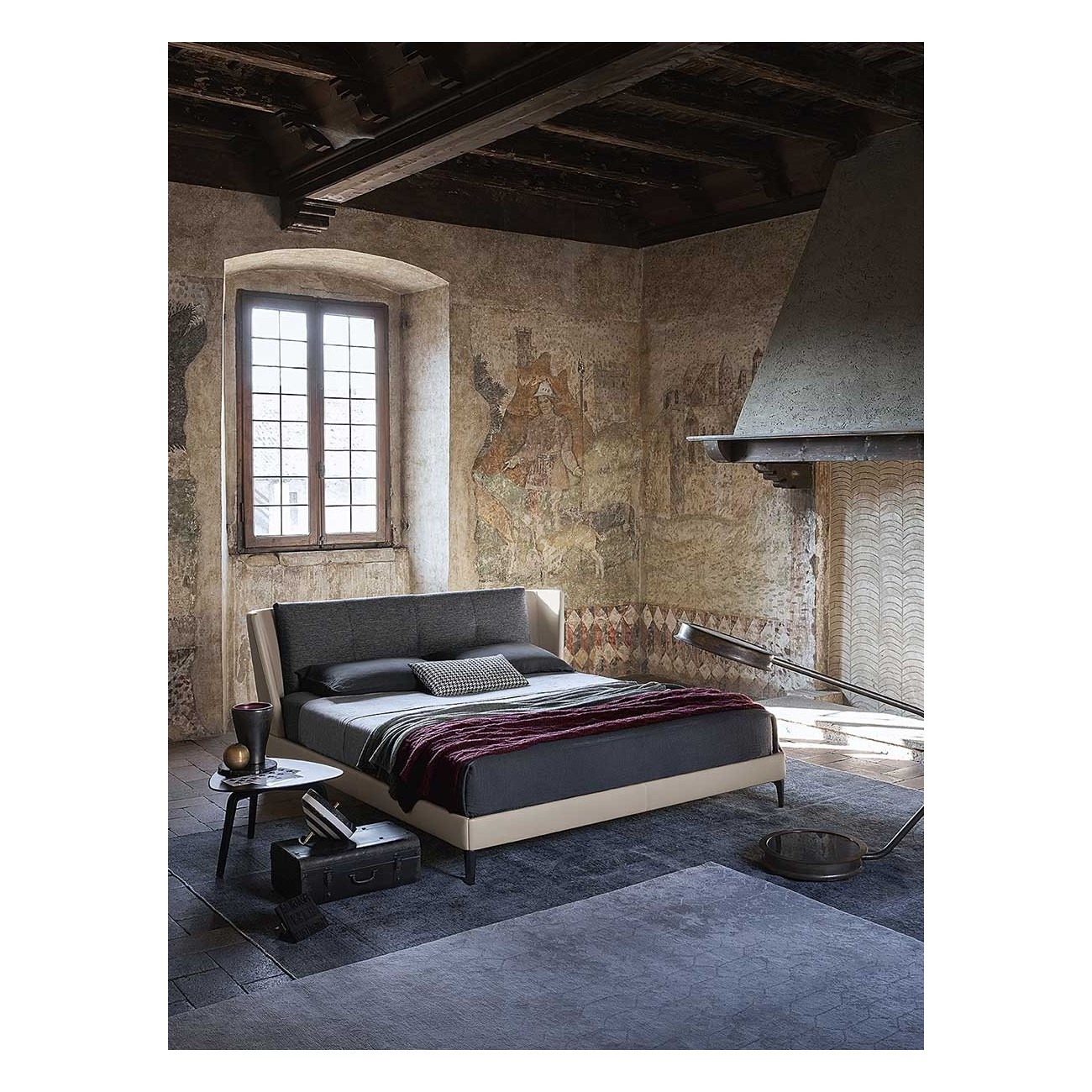 POLTRONA FRAU BRETAGNE BED
