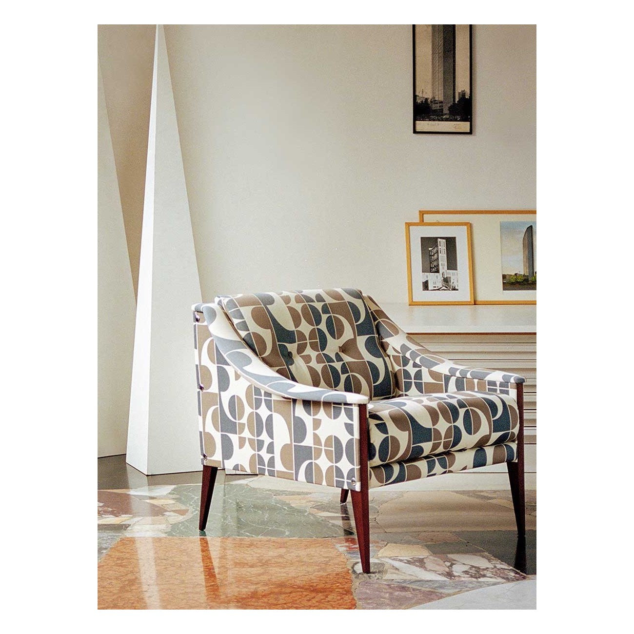 POLTRONA FRAU DEZZA 24 ARMCHAIR