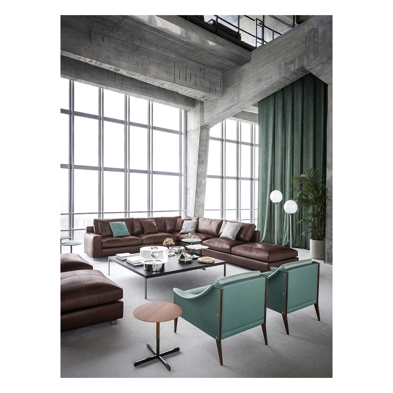 POLTRONA FRAU DEZZA 24 ARMCHAIR