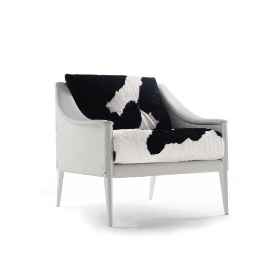 POLTRONA FRAU DEZZA 24 ARMCHAIR