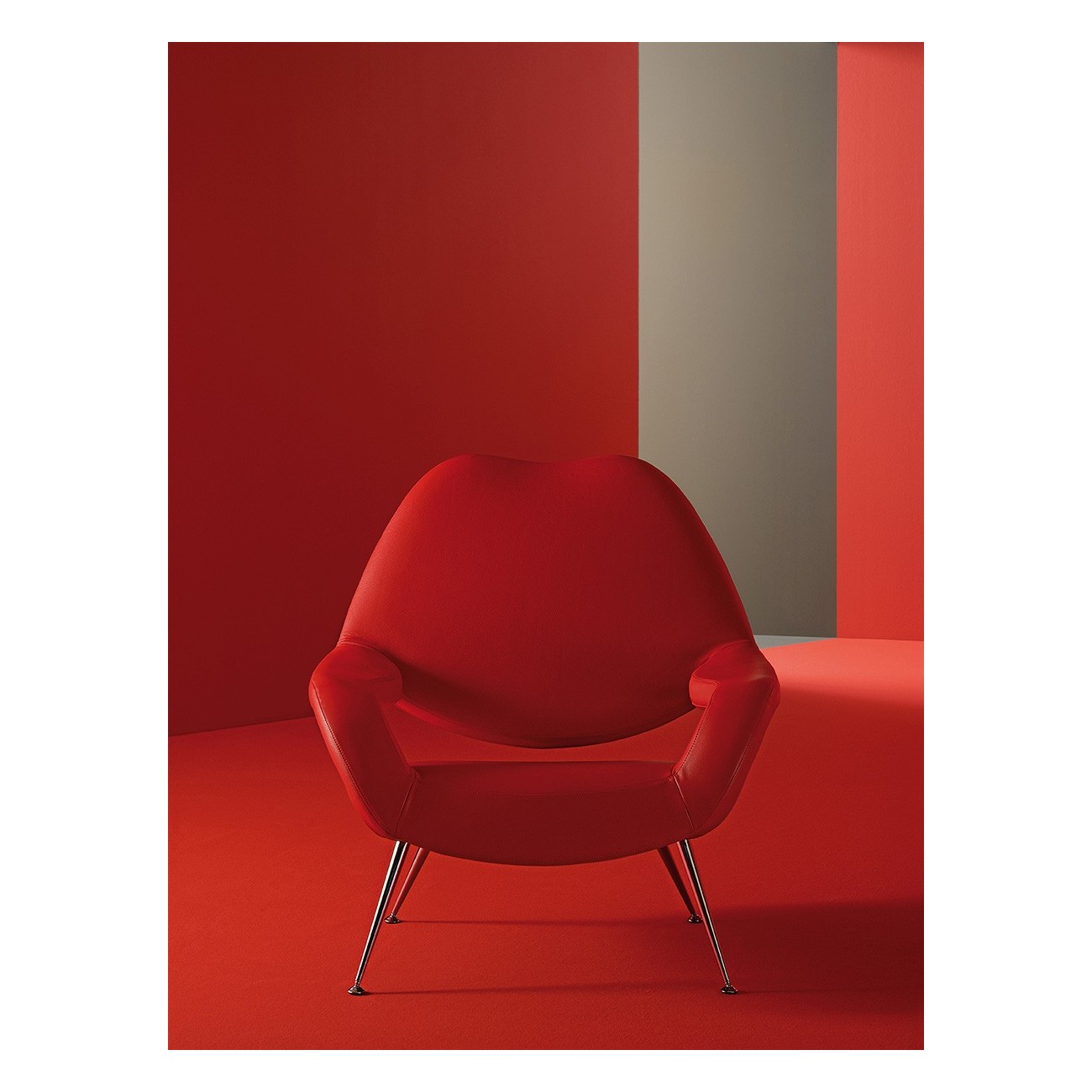 POLTRONA FRAU DU 55 ARMCHAIR