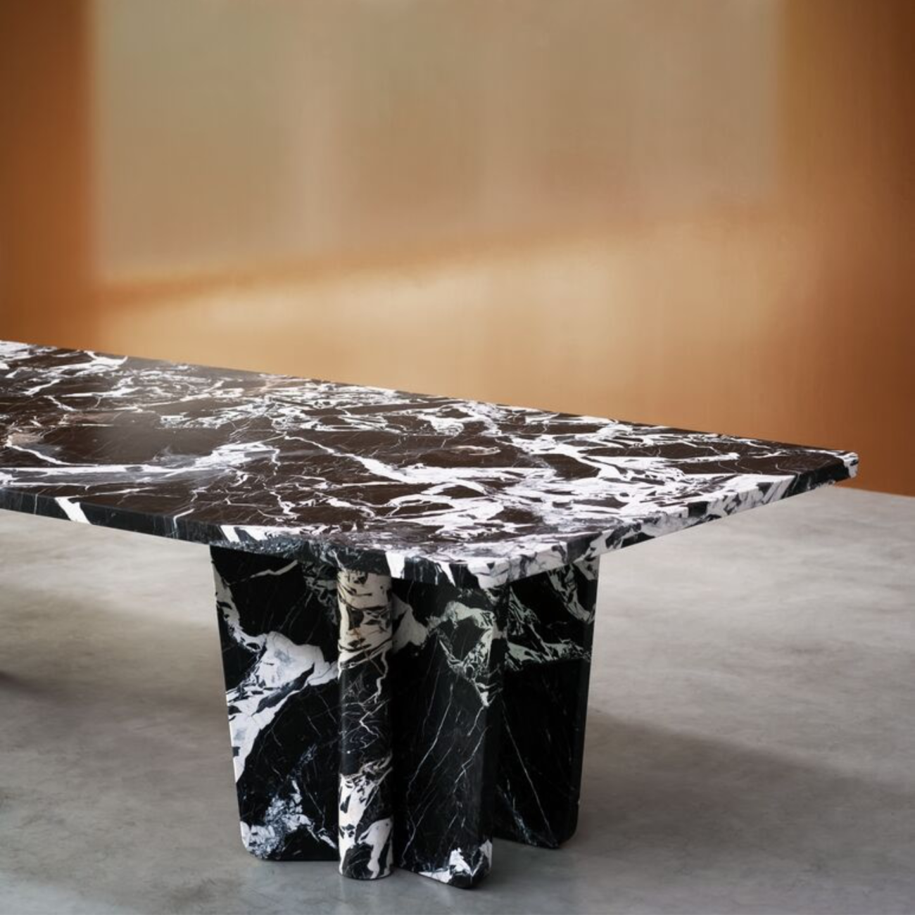 BAXTER – KATE TABLE