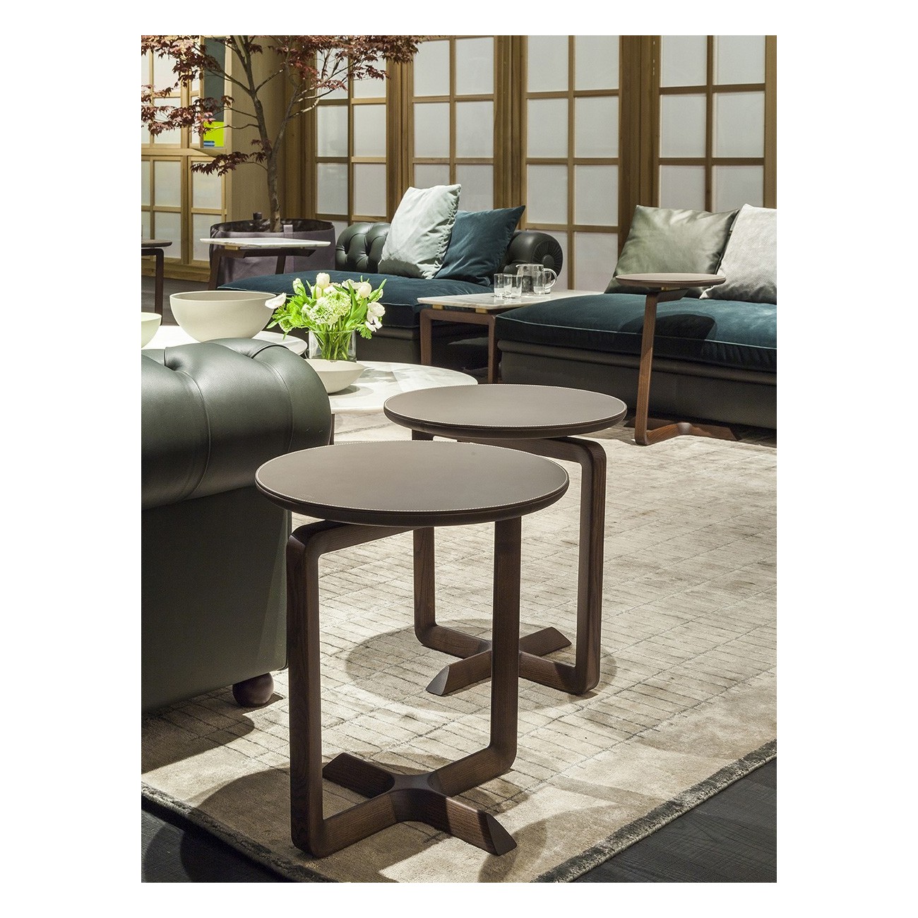 POLTRONA FRAU FIDELIO ROUND COFFEE TABLE