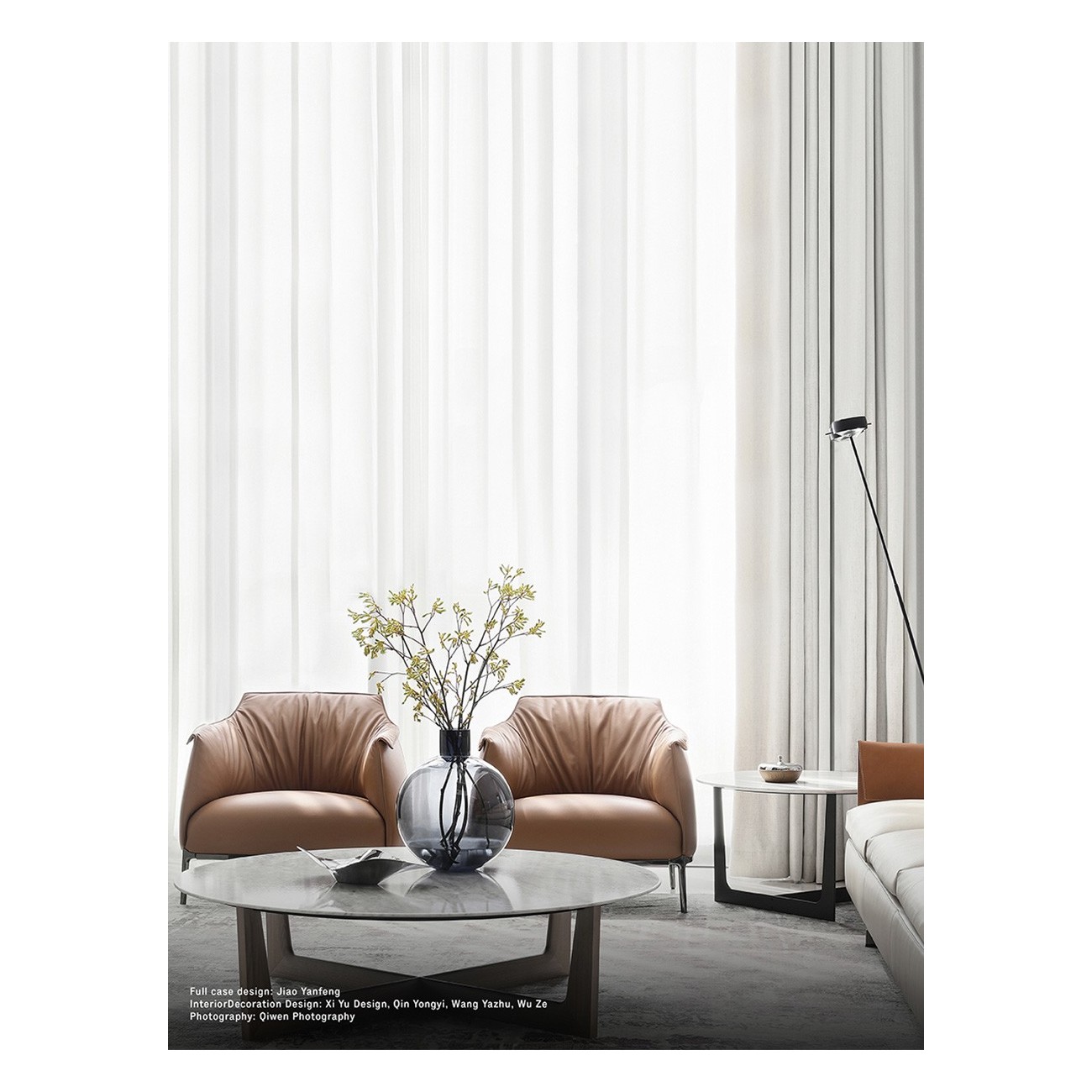 POLTRONA FRAU FIDELIO ROUND COFFEE TABLE