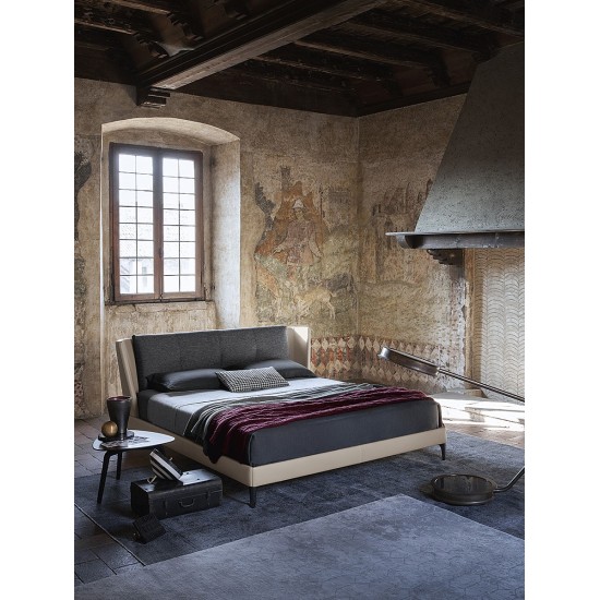 POLTRONA FRAU FIORILE TABLE BASSE