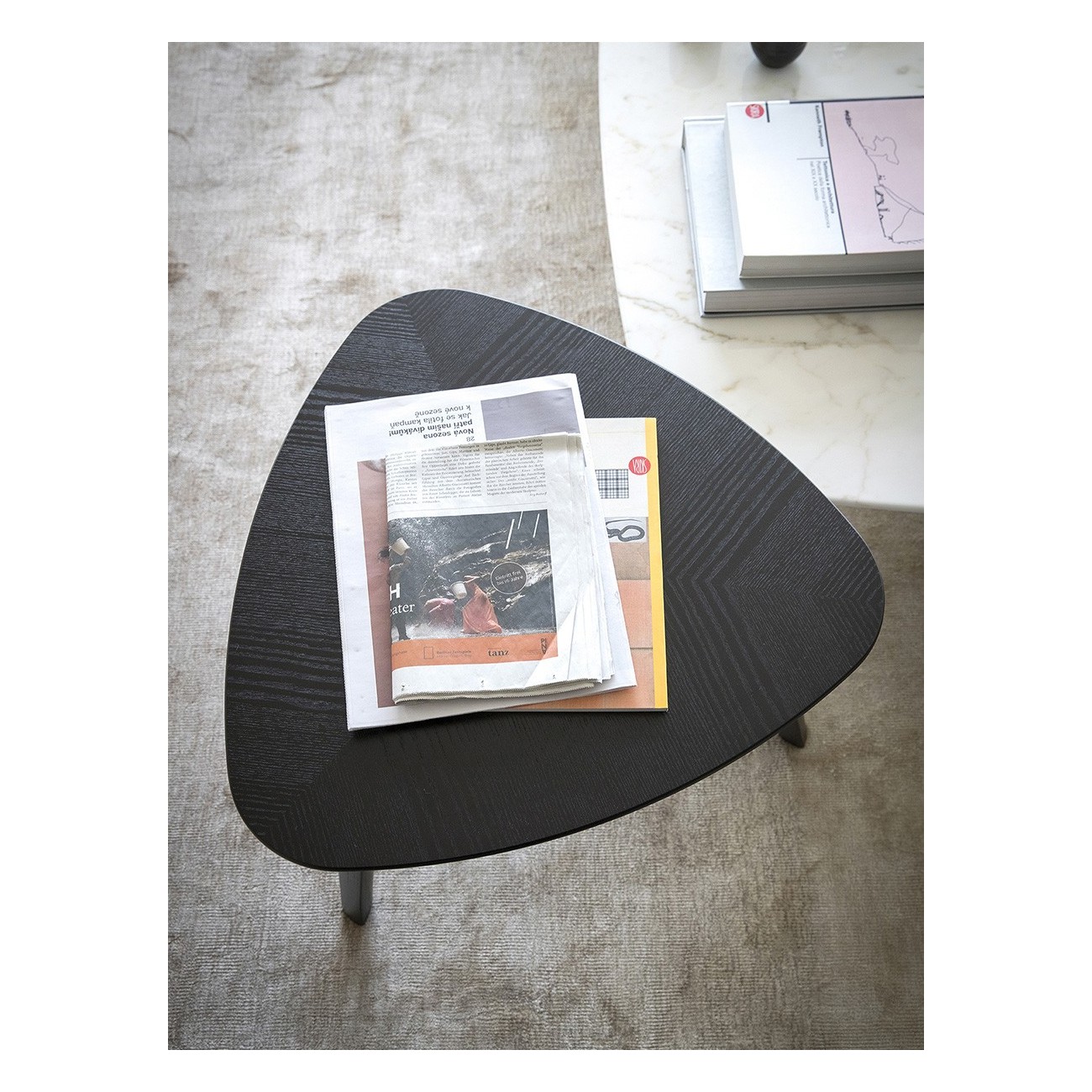 POLTRONA FRAU FIORILE TABLE BASSE