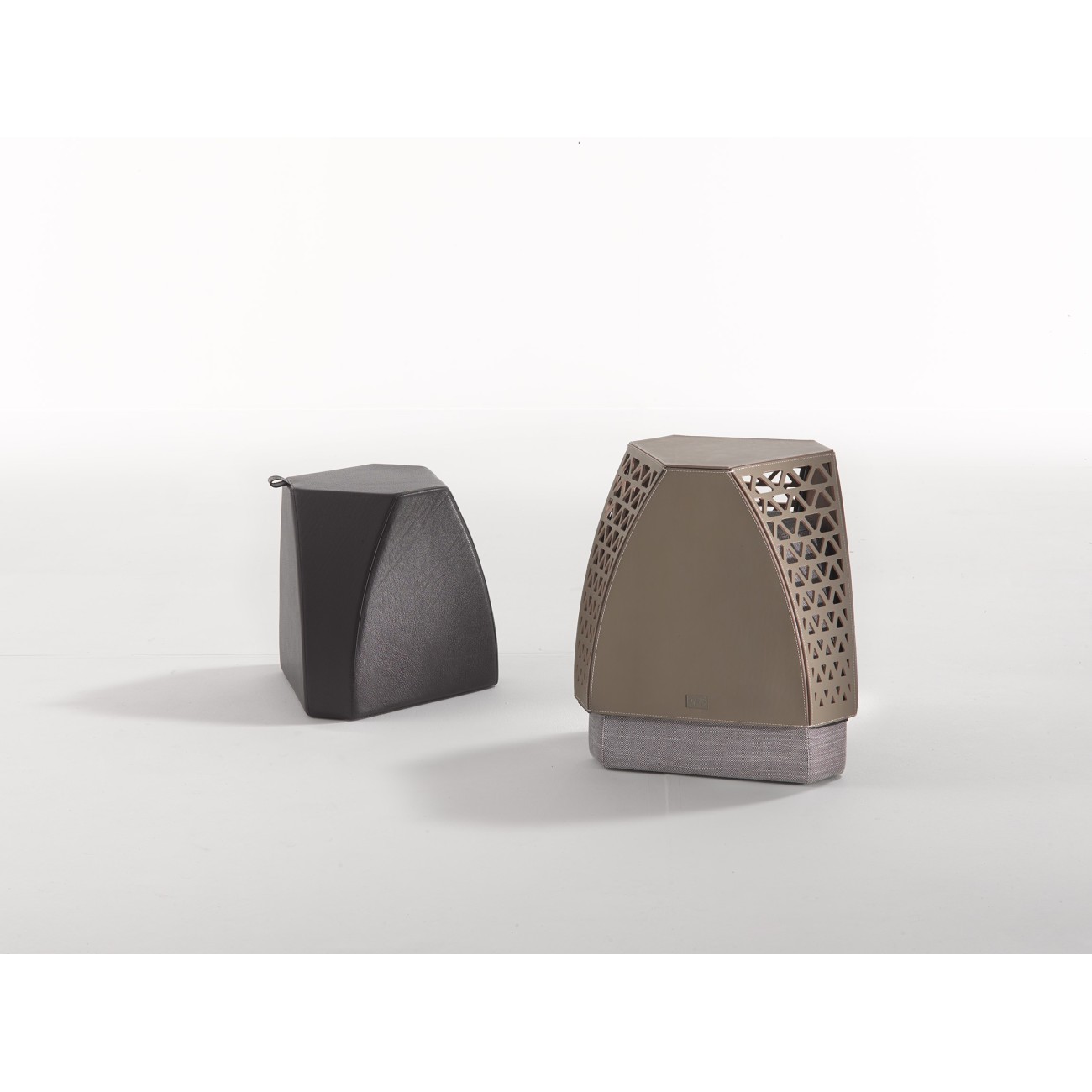 POLTRONA FRAU HUDSON TAVOLINO