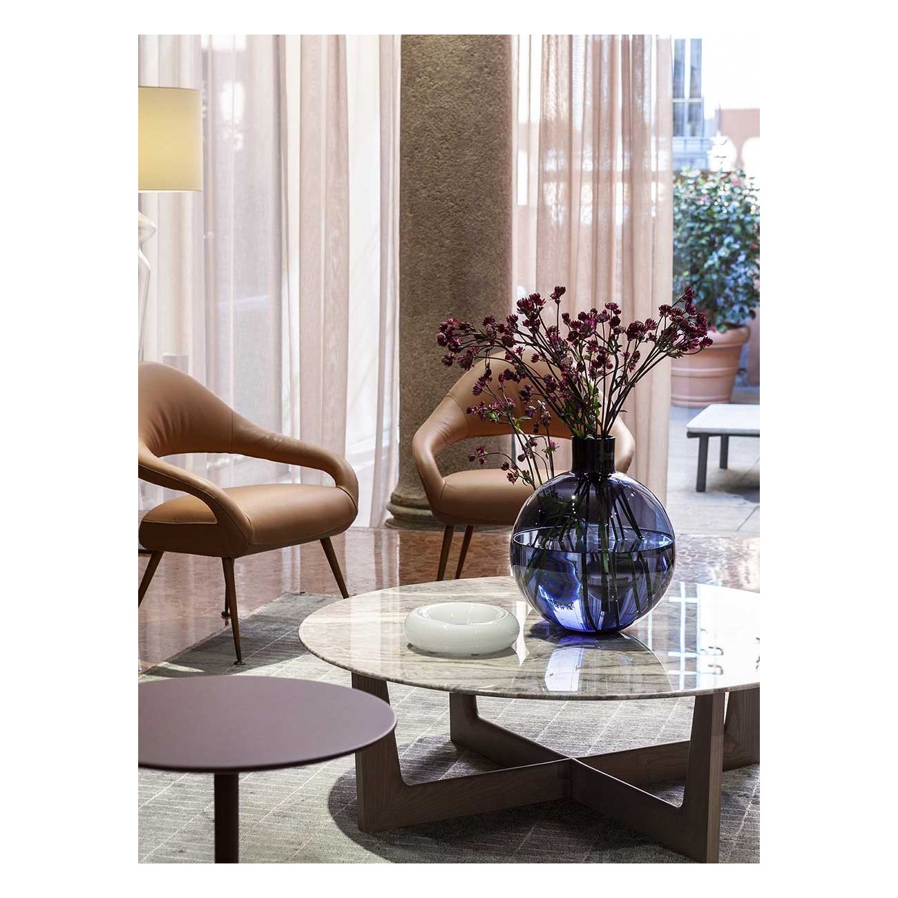 POLTRONA FRAU ILARY TABLE BASSE EN MARBRE