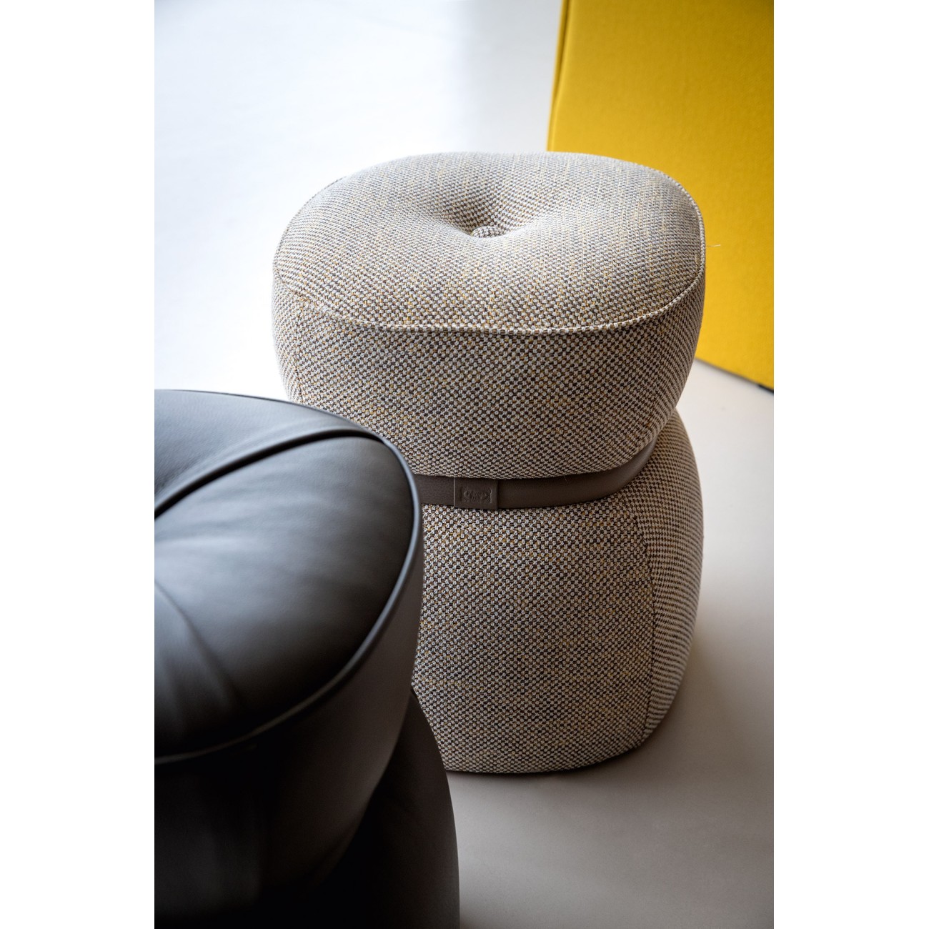 POLTRONA FRAU LEPLI POUF WITH STORAGE UNIT