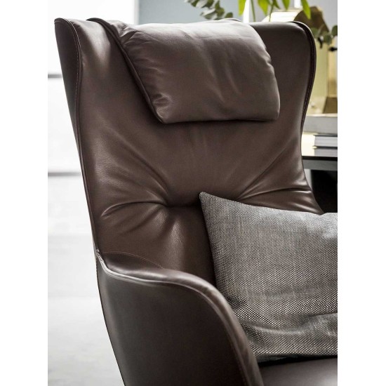 POLTRONA FRAU - MAMY BLUE FAUTEUIL