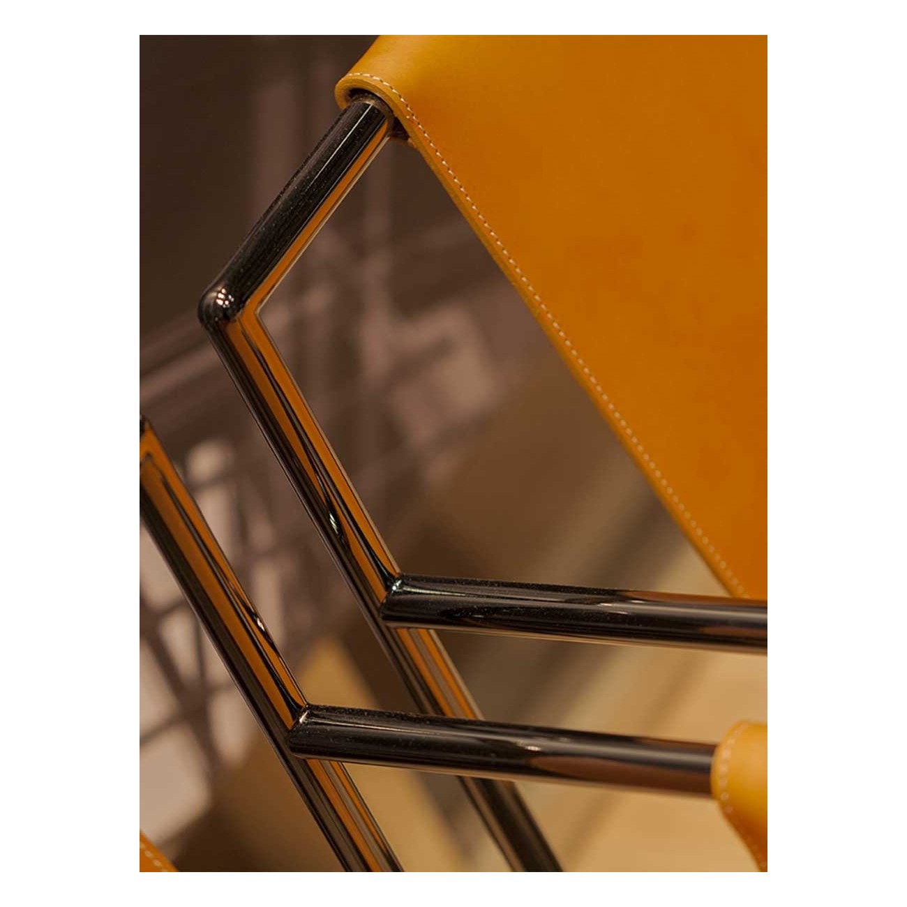 POLTRONA FRAU - MING'S HEART ARMCHAIR