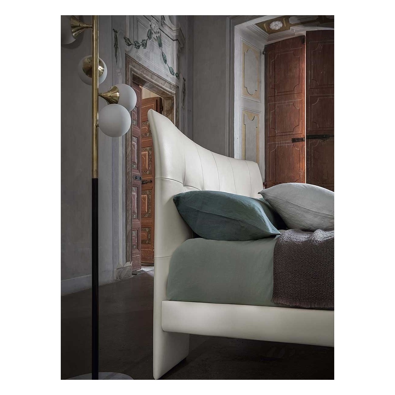 POLTRONA FRAU AURORA DUE