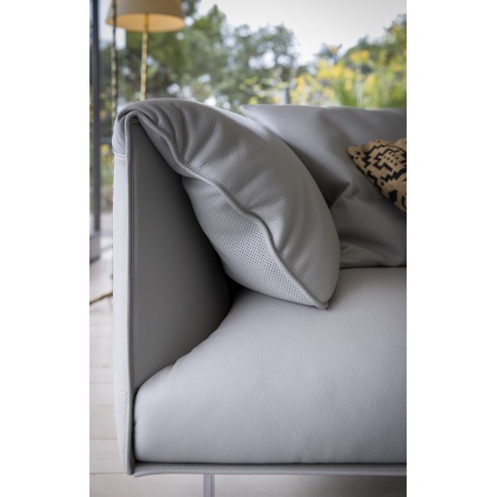 POLTRONA FRAU JOHN-JOHN SOFA