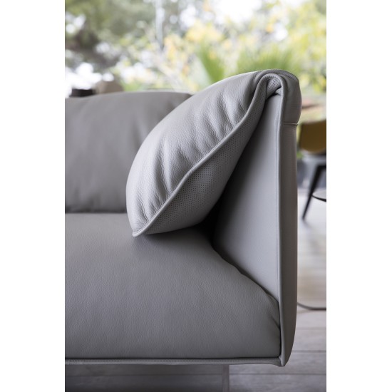 POLTRONA FRAU JOHN-JOHN SOFA