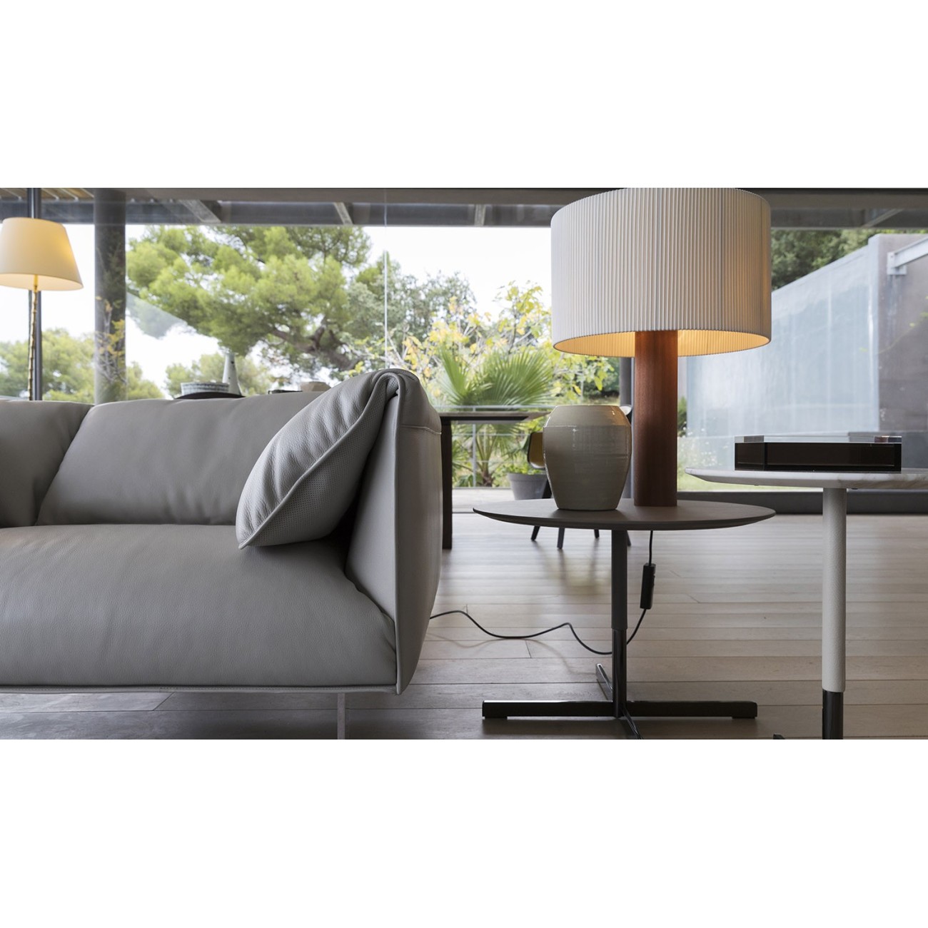 POLTRONA FRAU JOHN-JOHN SOFA