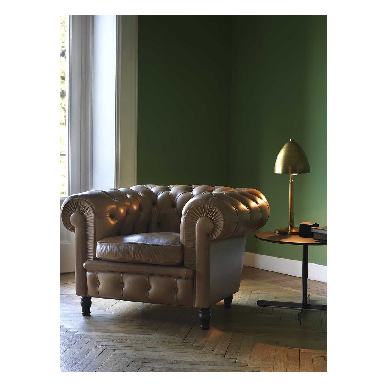 POLTRONA FRAU CHESTER ARMCHAIR