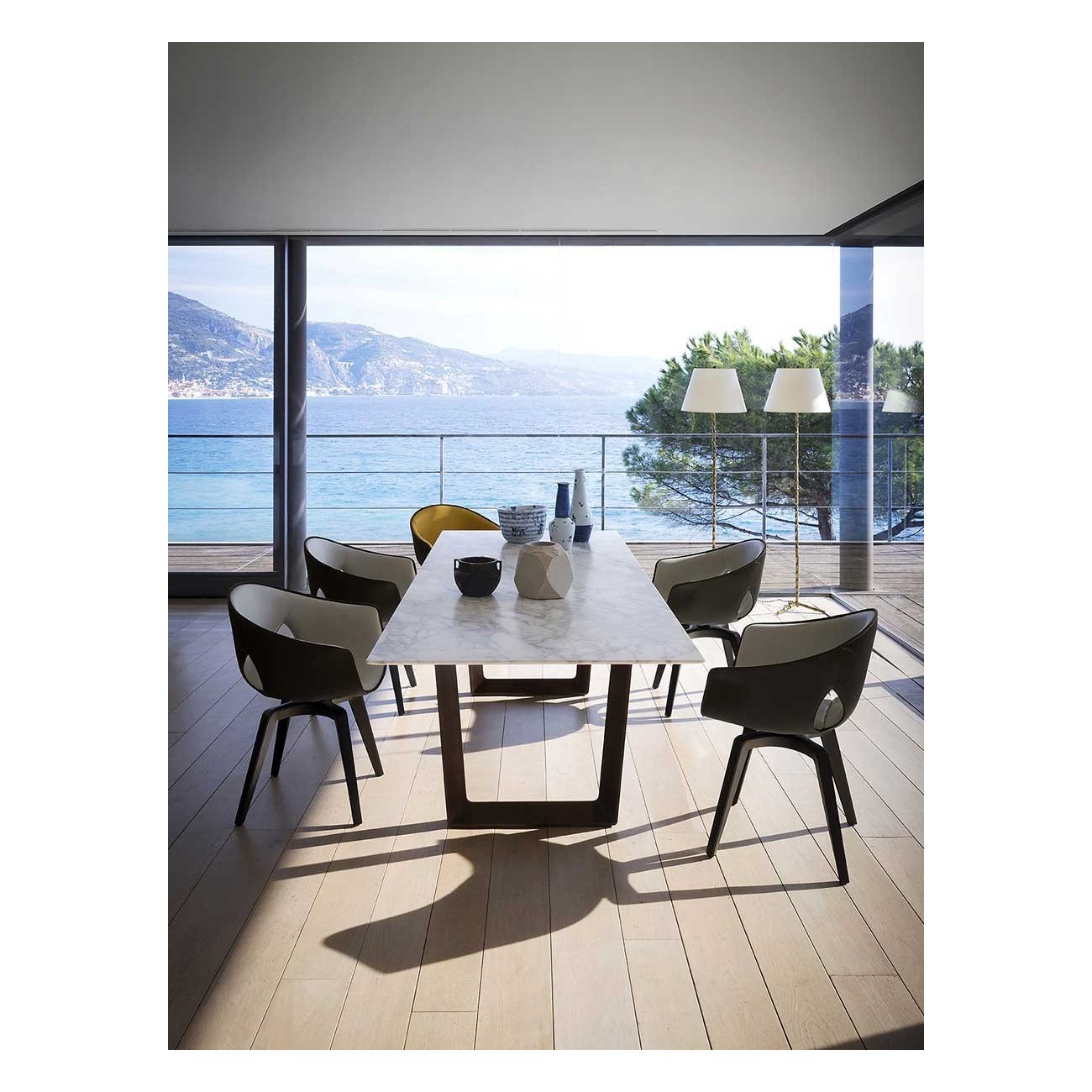 POLTRONA FRAU BOLERO TAVOLO