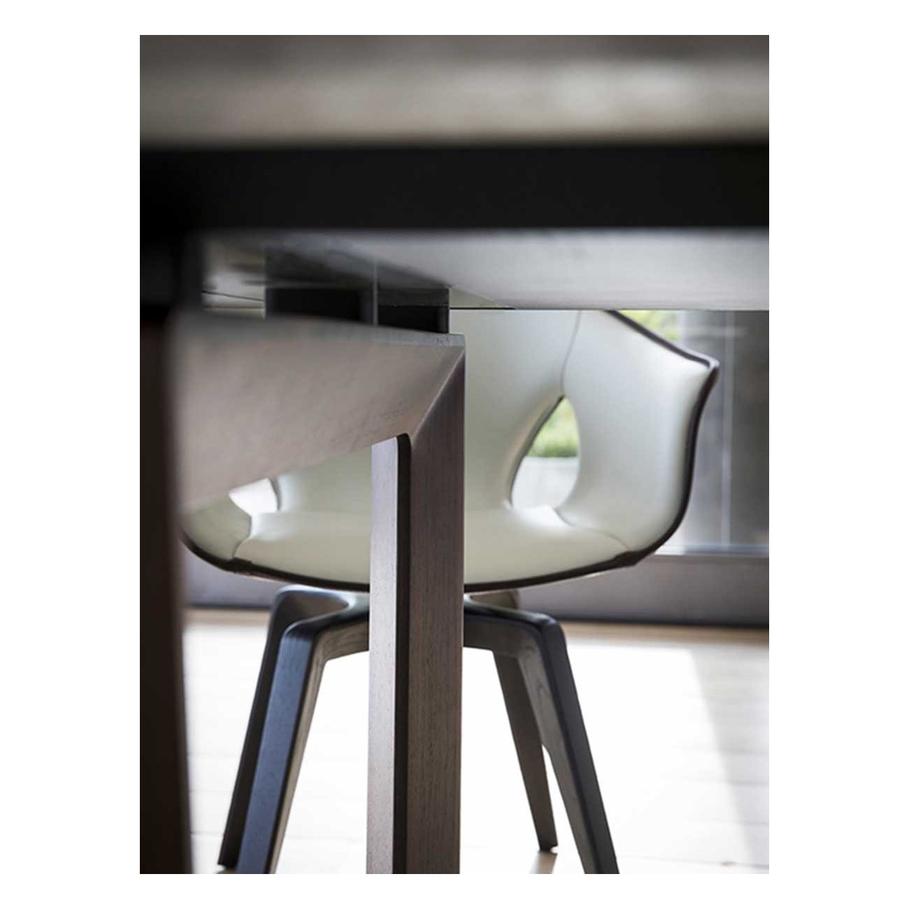 POLTRONA FRAU BOLERO TAVOLO