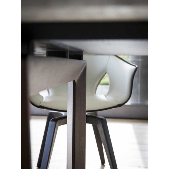 POLTRONA FRAU BOLERO TAVOLO