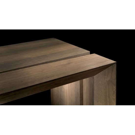 HENGE CONSOLE K-TABLE