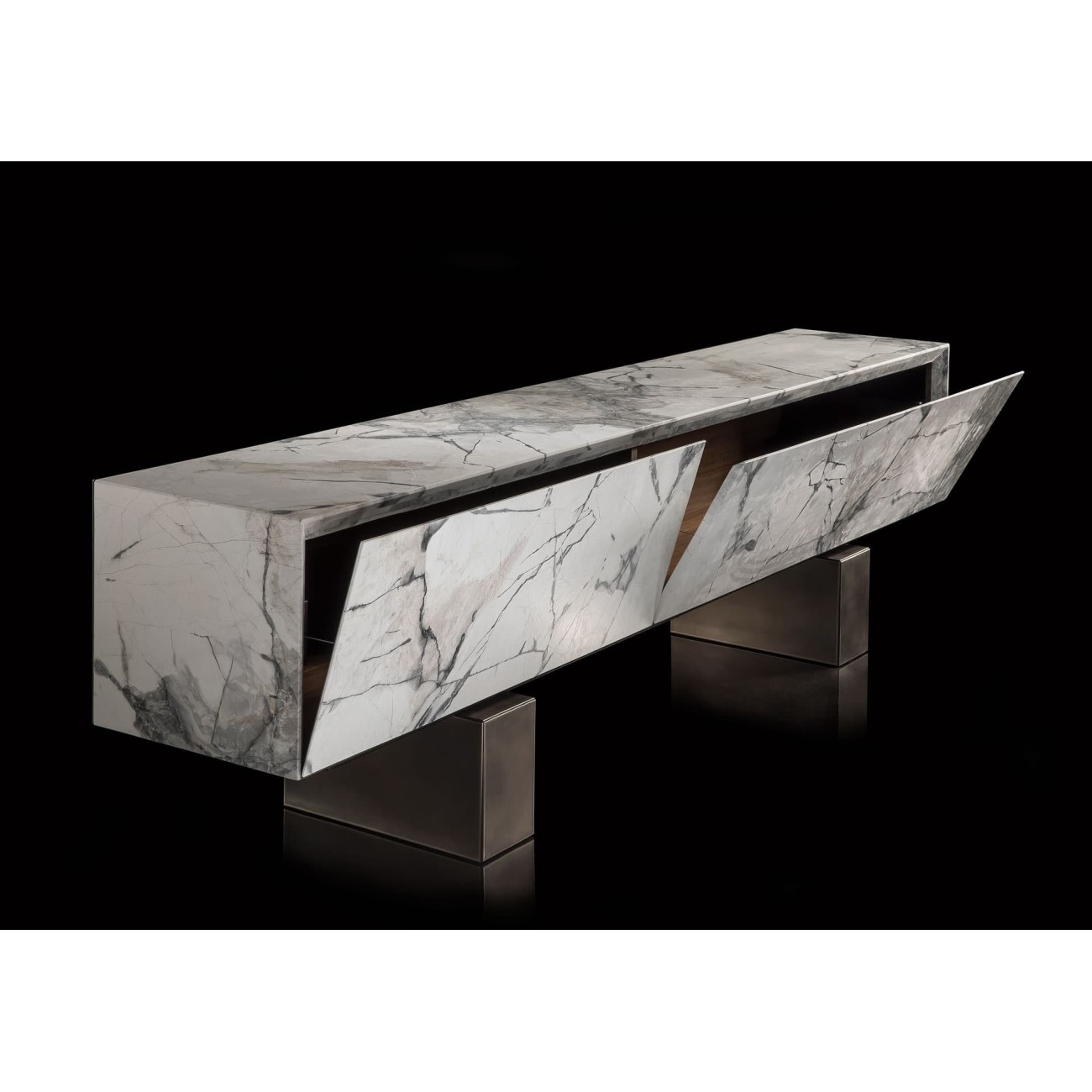 HENGE MADIA SLIM SIDE