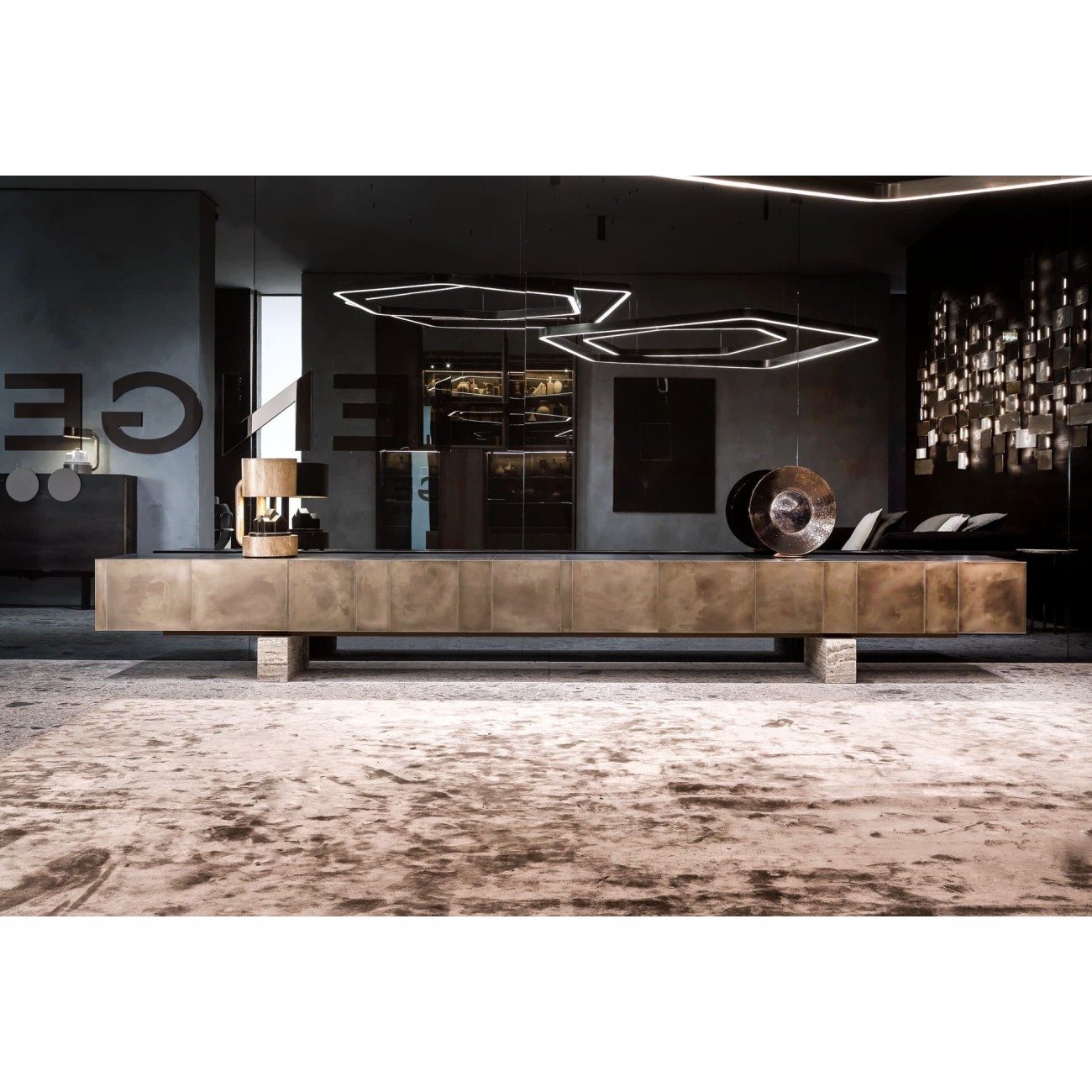 HENGE MADIA SLIM SIDE