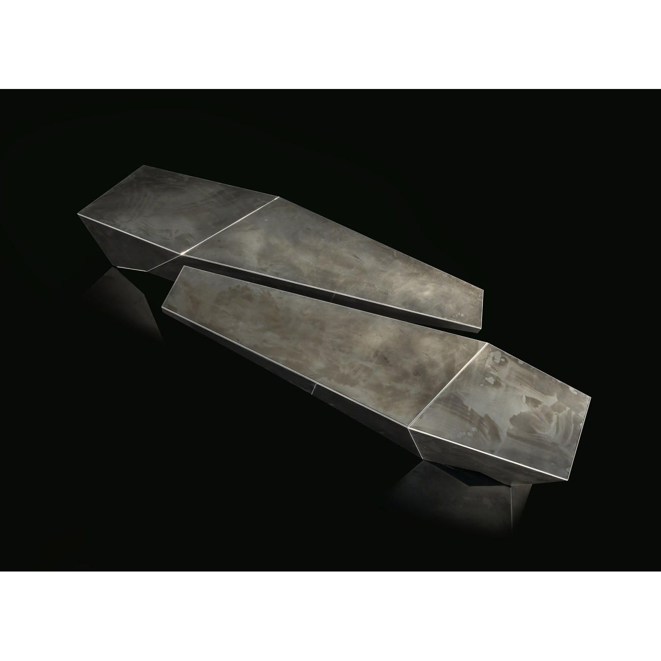 HENGE PETITE TABLE MONOLITH