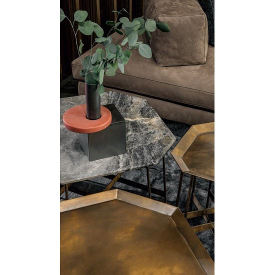 HENGE COFFEE TABLE OCTAGON