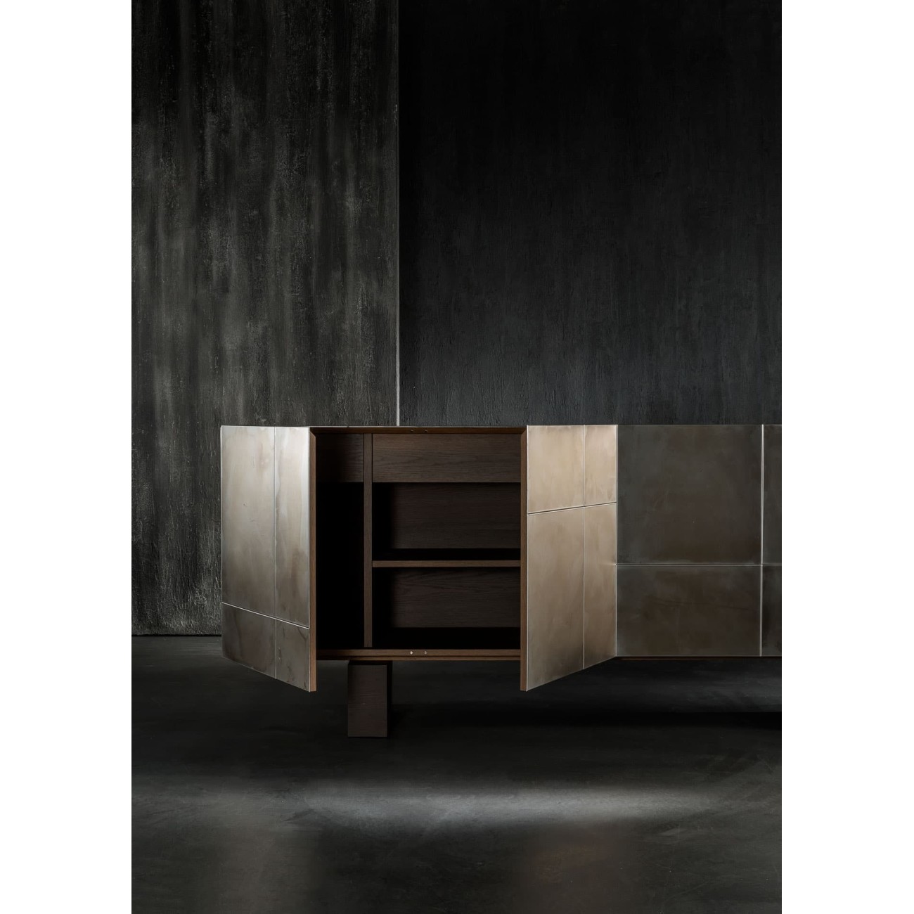 HENGE BUFFET SLIM SIDE HIGH
