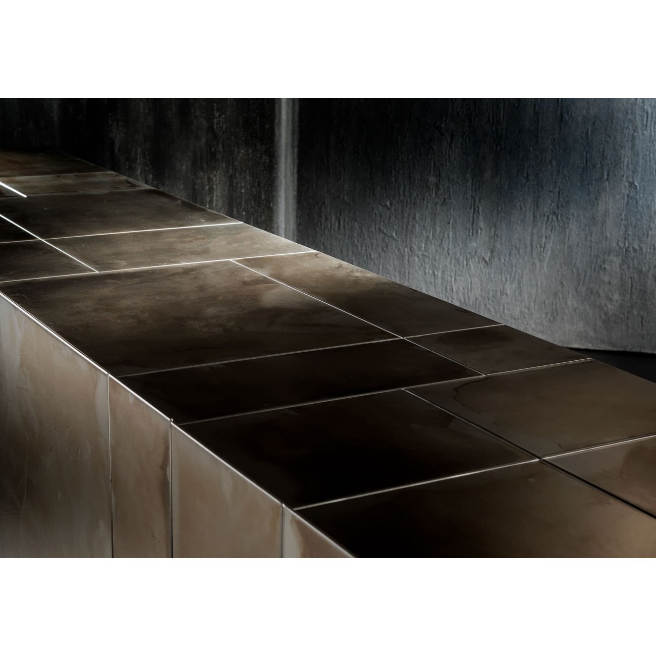 HENGE SIDEBOARD SLIM SIDE HIGH