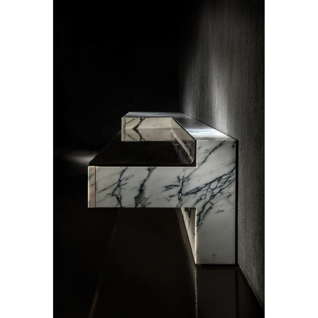 HENGE SIDEBOARD DOGMA