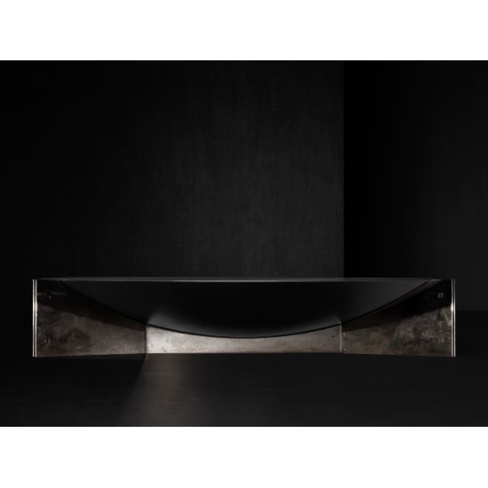 HENGE PETITE TABLE MUSE