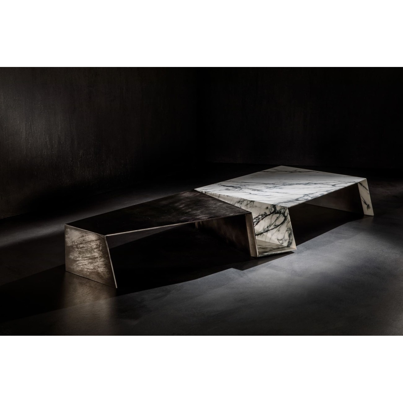 HENGE COFFEE TABLE ORIGAMI