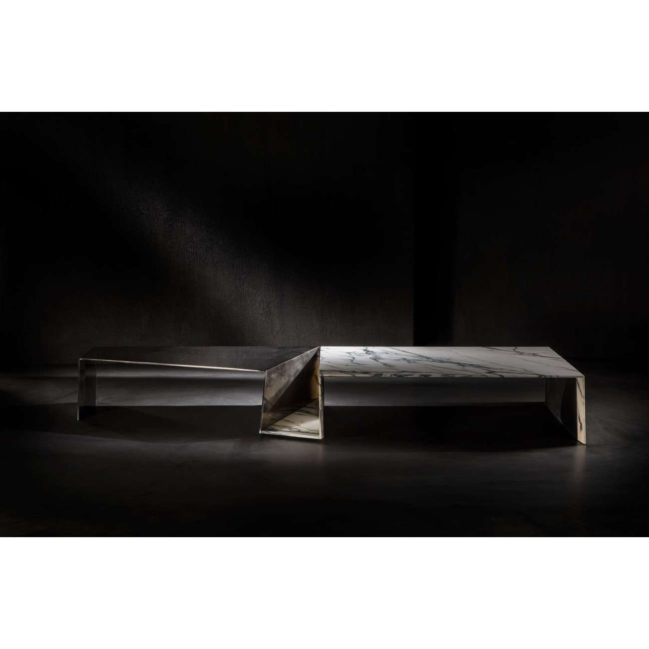 HENGE COFFEE TABLE ORIGAMI