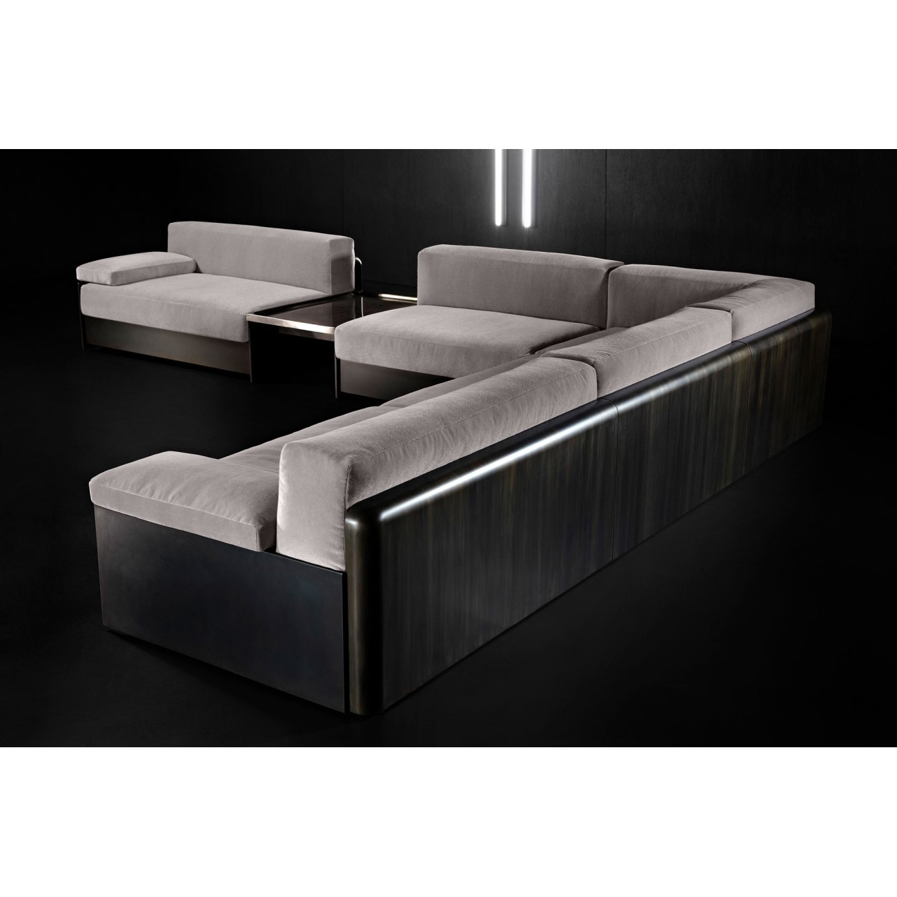 HENGE SOFA GATTOPARDO