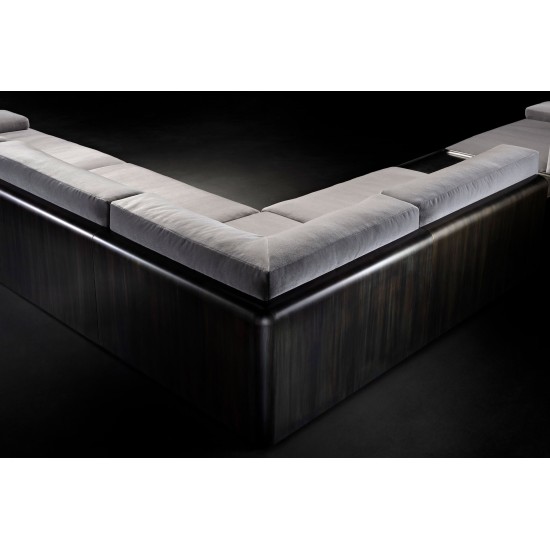 HENGE SOFA GATTOPARDO