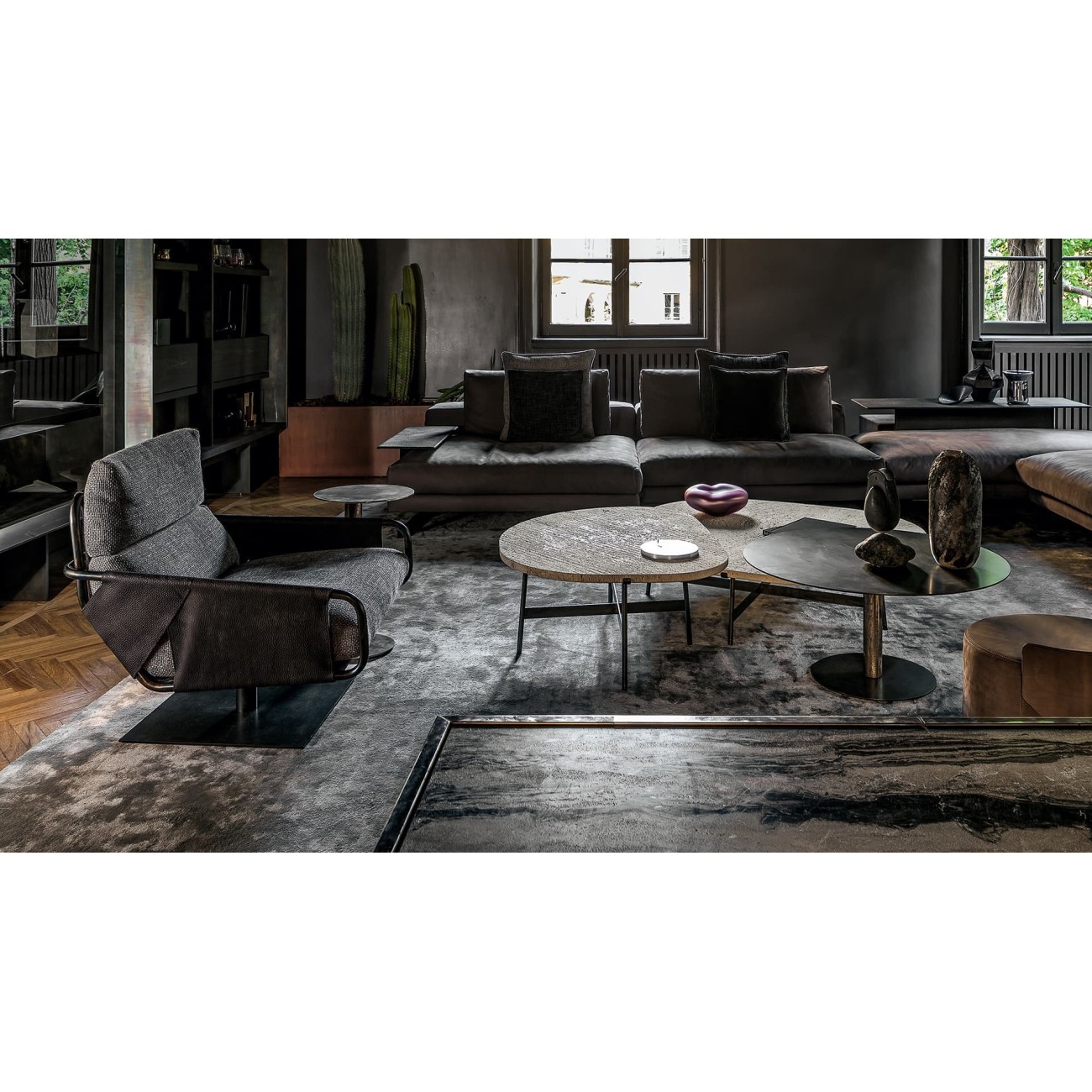 HENGE ARMCHAIR VOYAGE