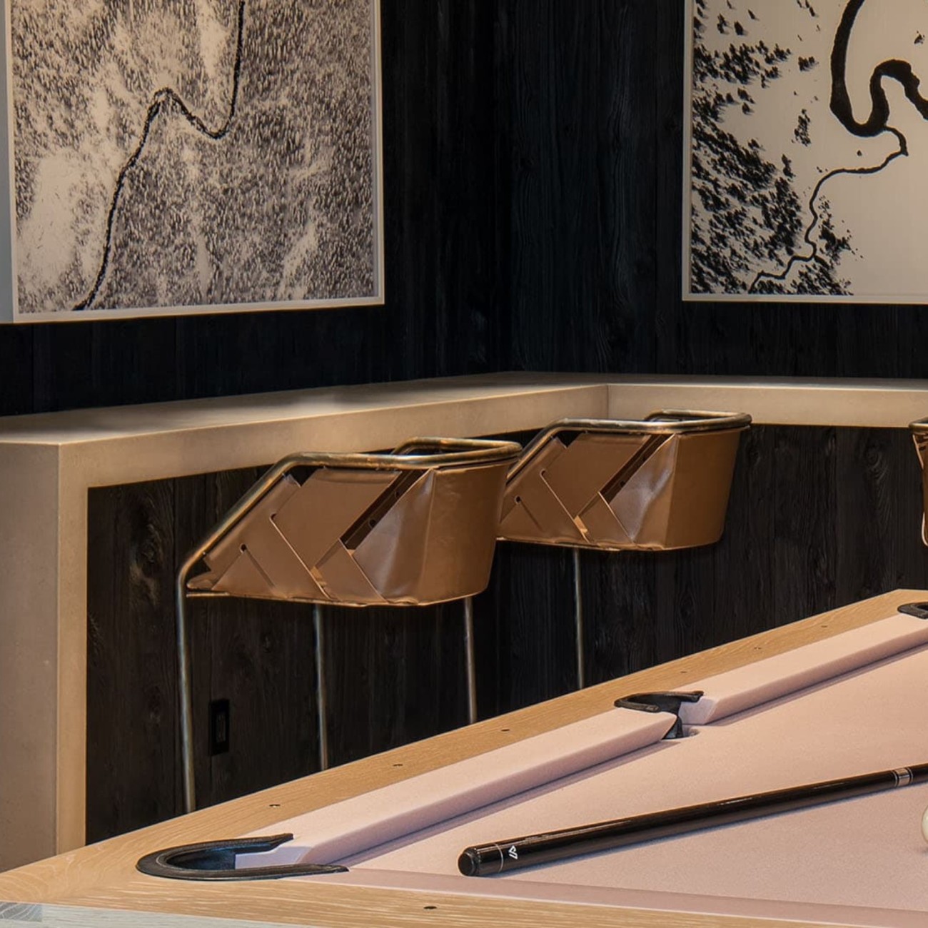 HENGE SGABELLO STRIP