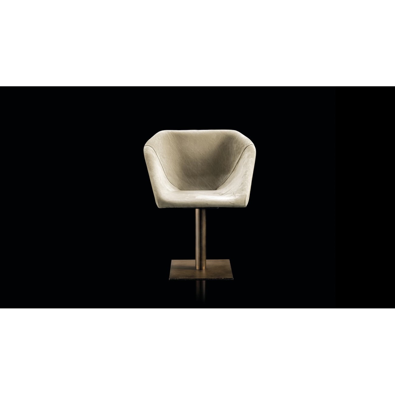 HENGE CHAISE HEXAGON