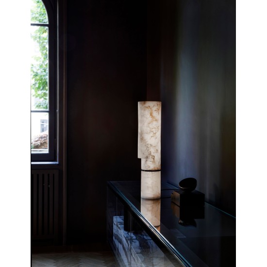 HENGE LAMPE TEST ONE