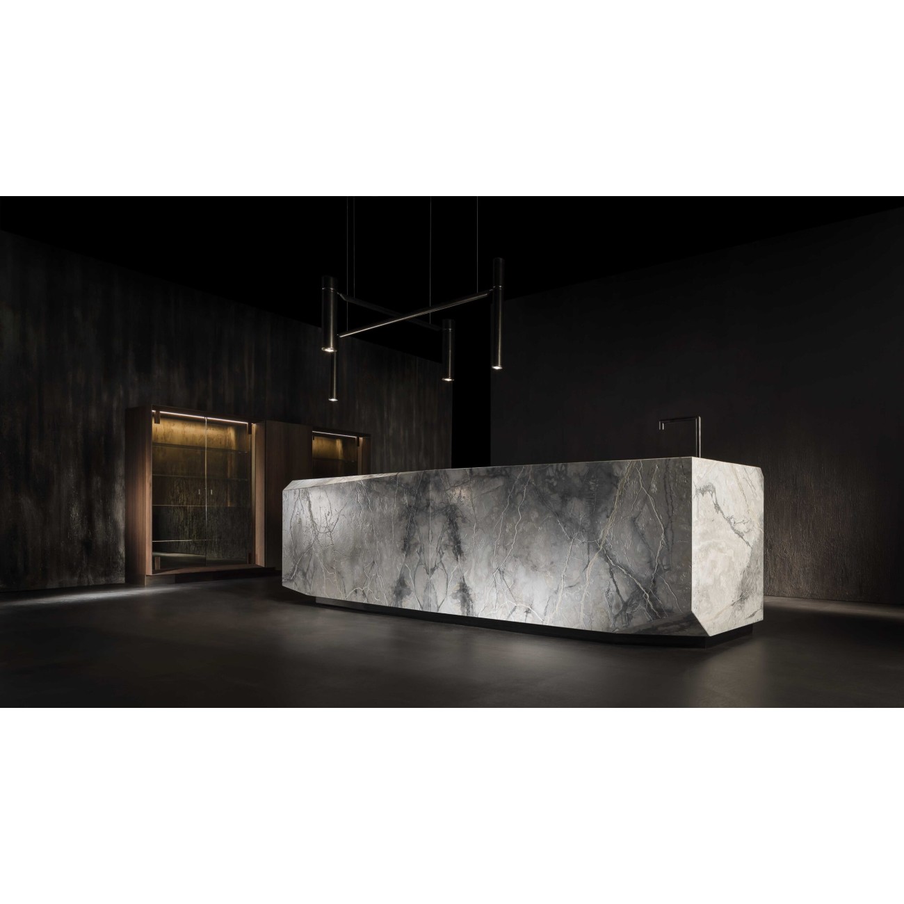 HENGE CUISINE OZONO