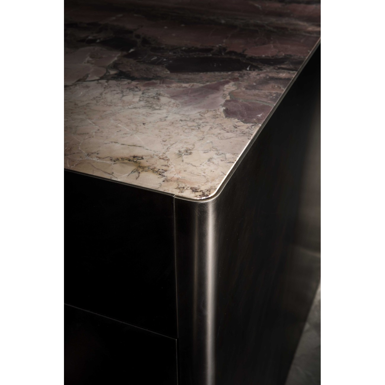 HENGE KITCHEN OXYGEN