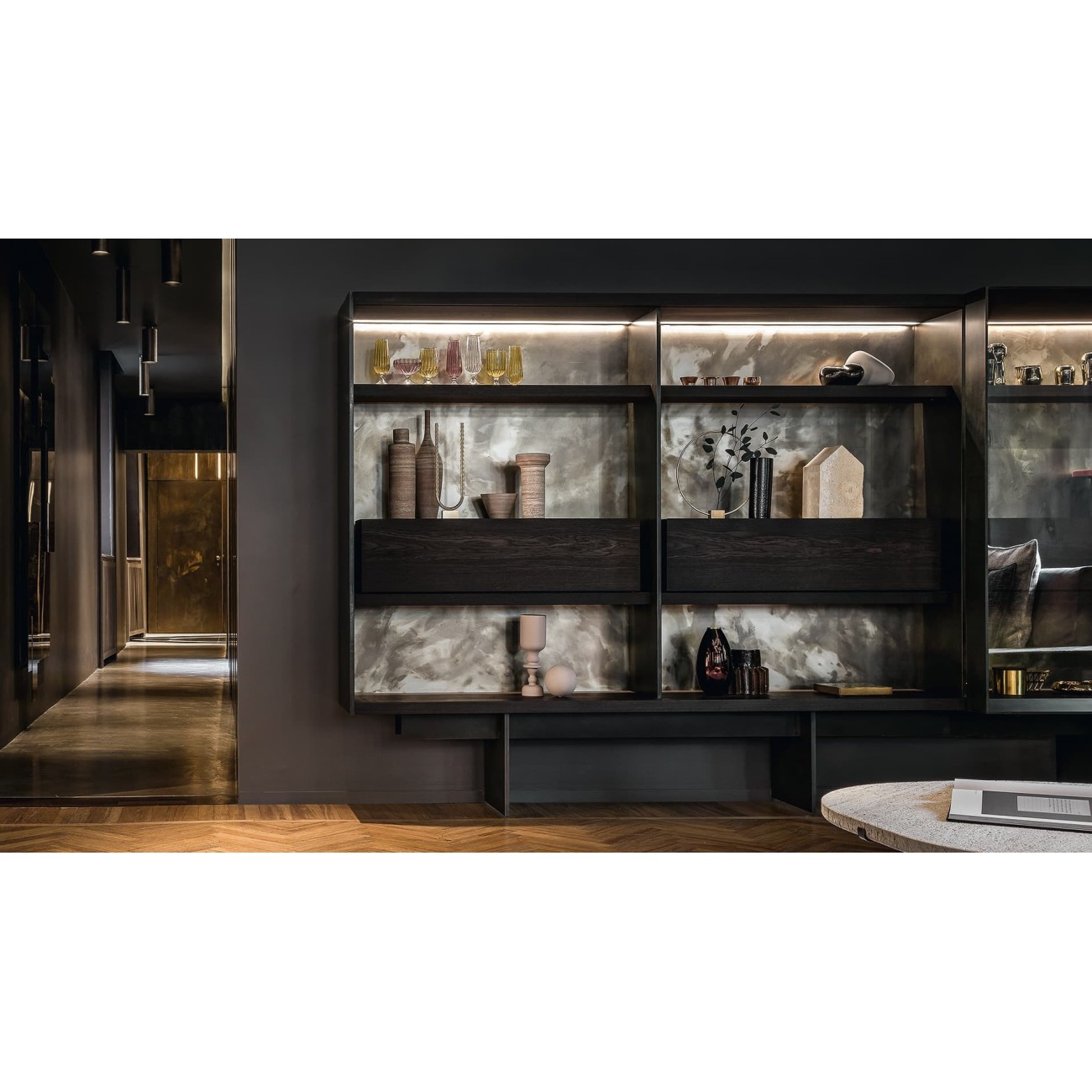 HENGE SIDEBOARD LOOM PROGRAM