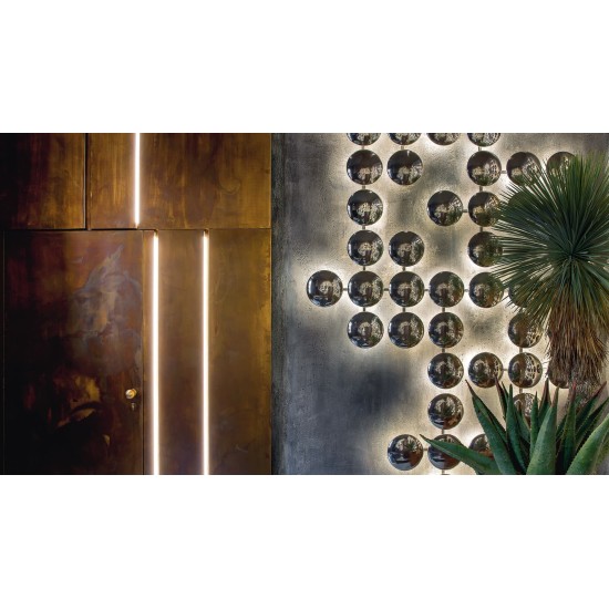 HENGE LAMPADA WALL CLIPS