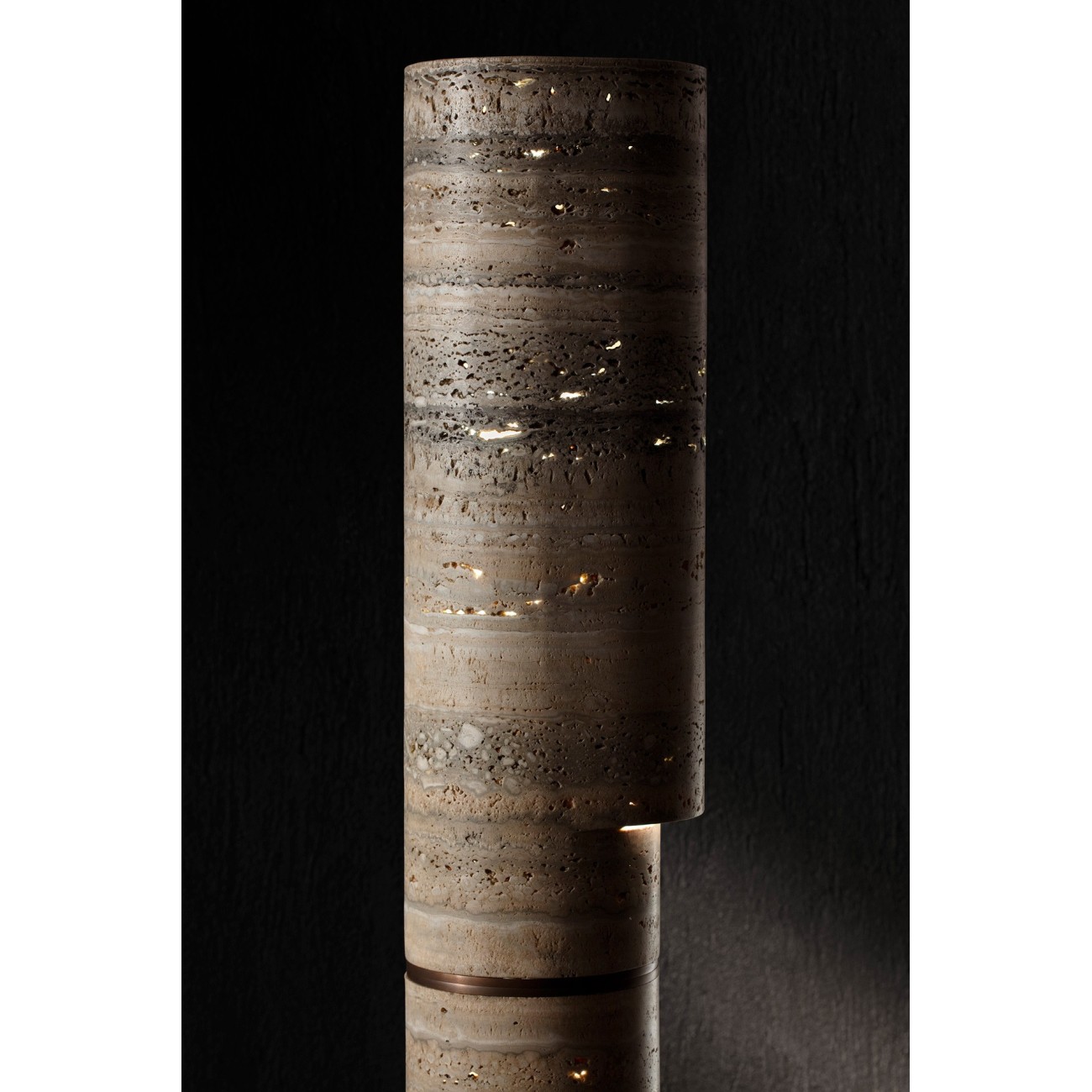 HENGE LAMPE TEST TWO