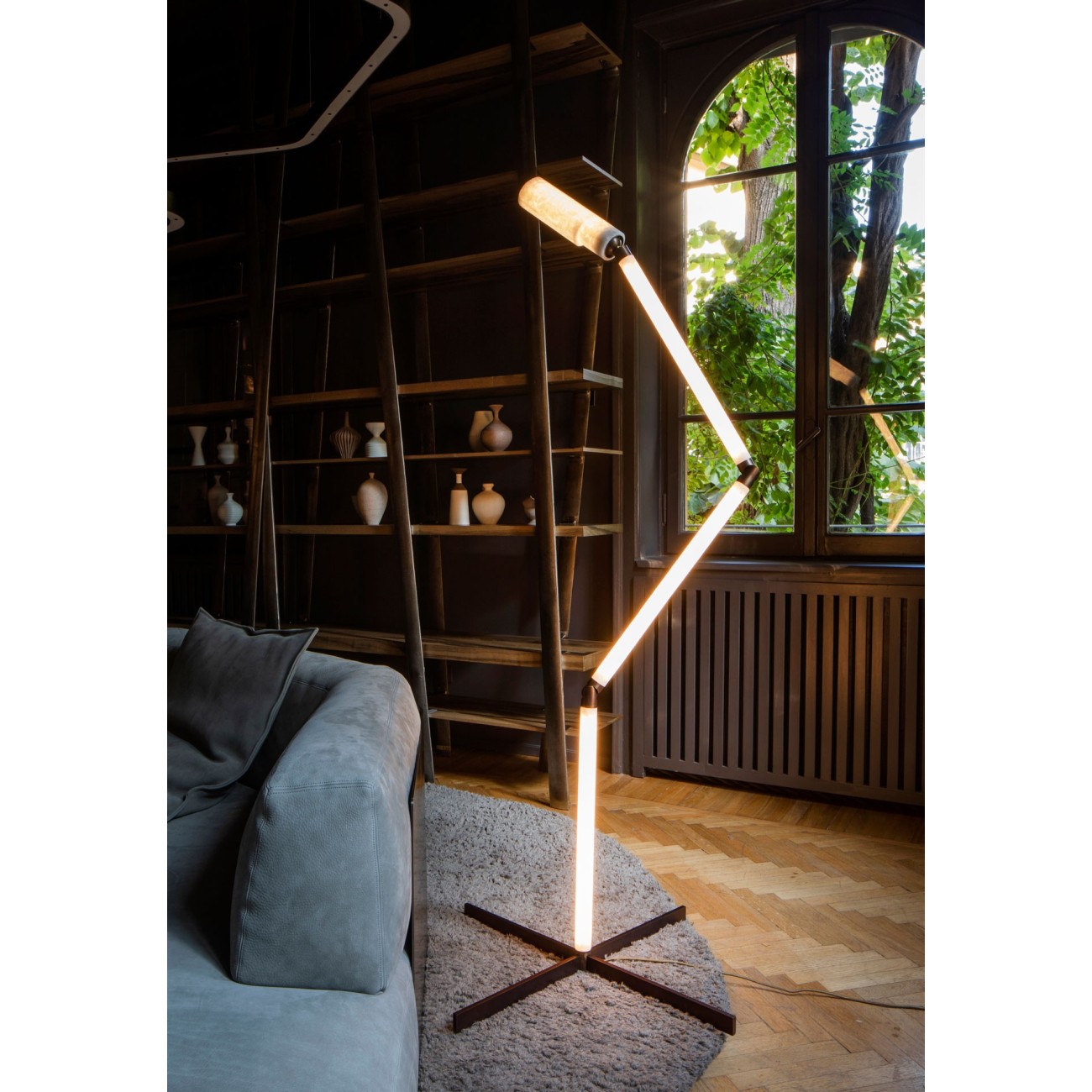 HENGE LAMPADAIRE TEST TREE