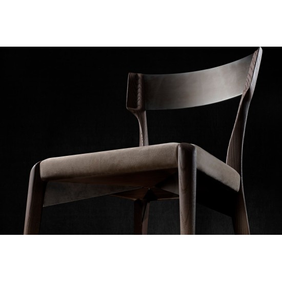 HENGE CHAISE CHAIR-VA